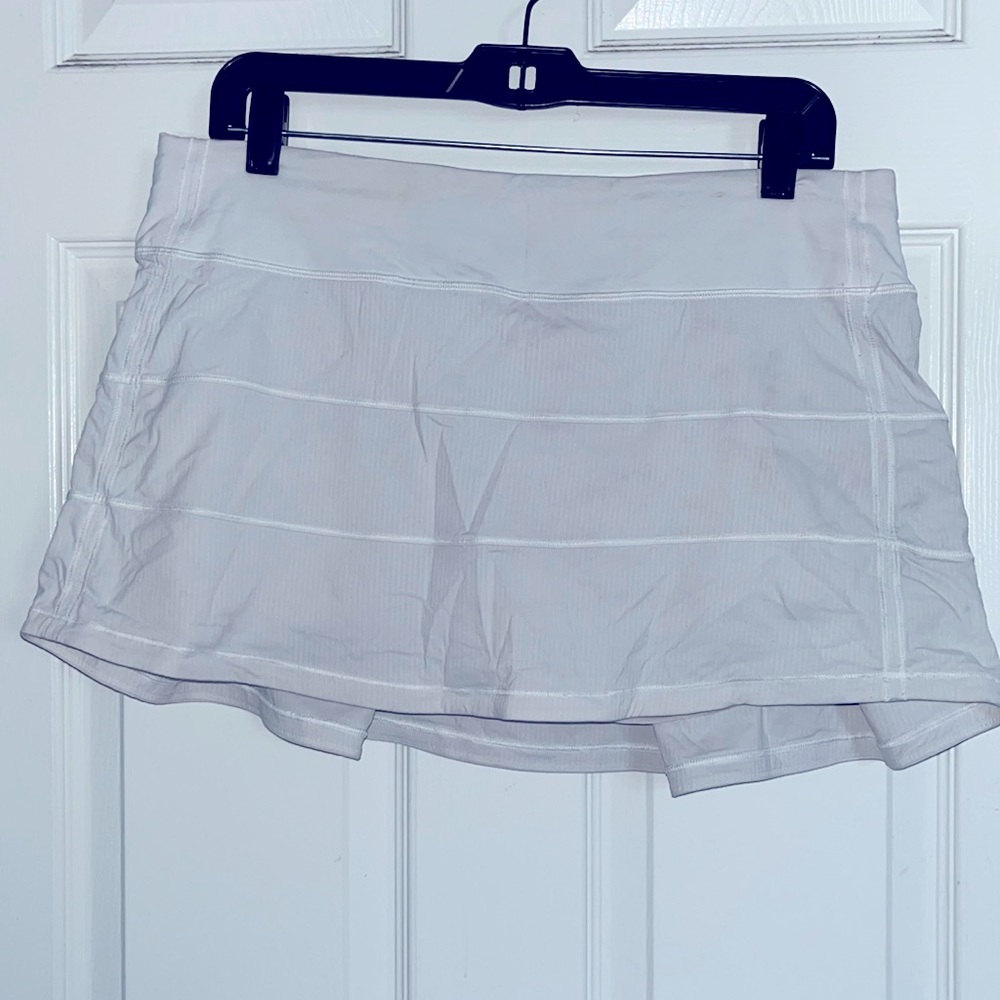 White Lululemon Pace Rival Mid Rise Short Skirt